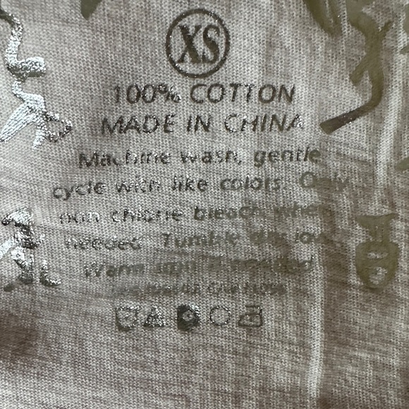 🌸Da-Nang Pink and Gold Floral Tank Top - Picture 6 of 6